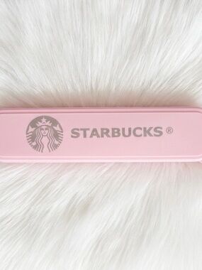 Starbucks to go utensils